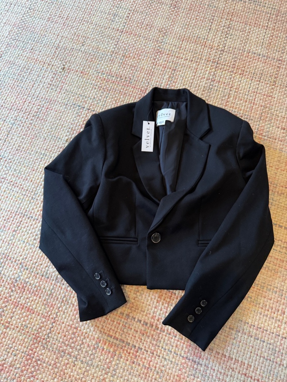 Velvet by Graham & Spencer Black Single-Button Cropped Blazer